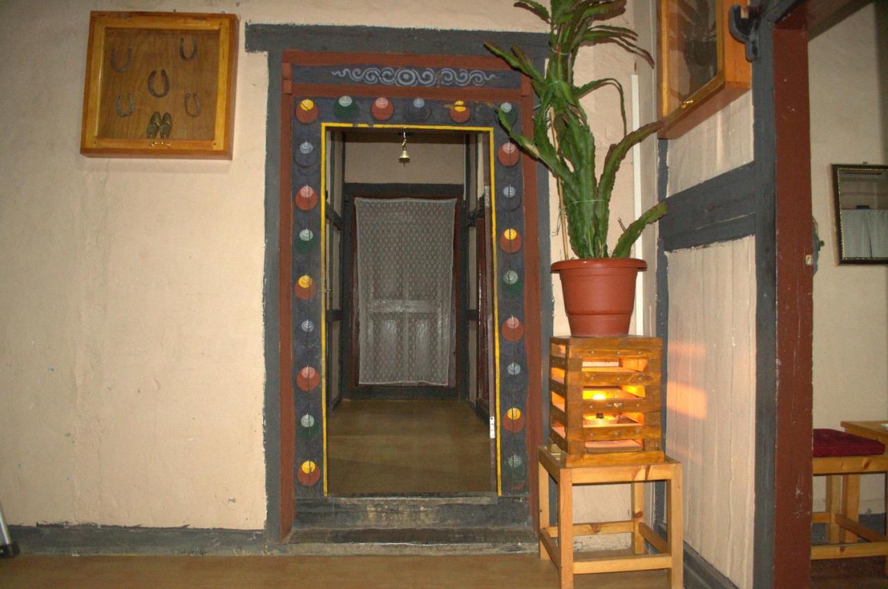 Ama's Village Lodge Paro Eksteriør billede