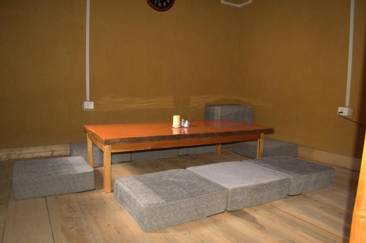 Ama's Village Lodge Paro Eksteriør billede